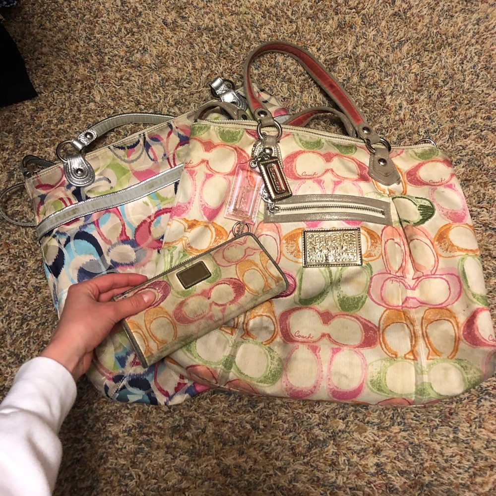 COACH 2 BAGS AND WALLET FOR $20!!